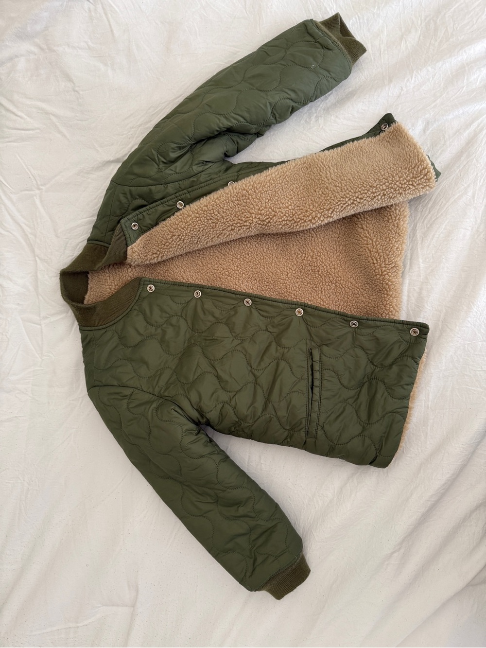 GAP Olive Green Quilted Puffer Jacket with Tan Sherpa Lining